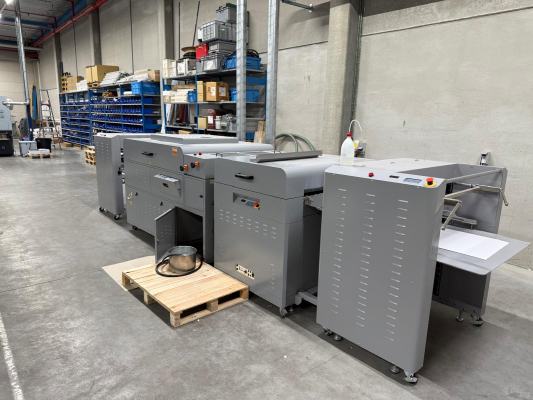 PrintFinishing Ultracoater 1000AQ